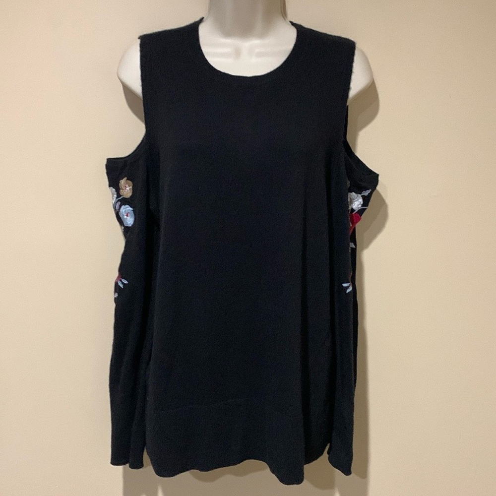 LOFT cold shoulder sweater/knit top